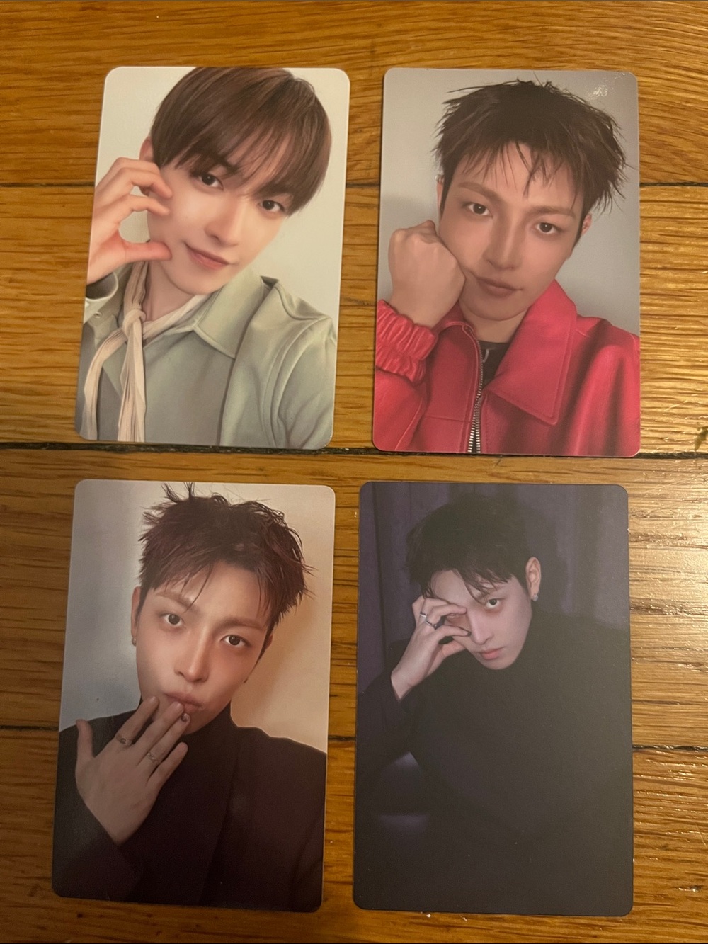 Set of 4 OFFICIAL Hongjoong of Ateez photocards (set #3)
